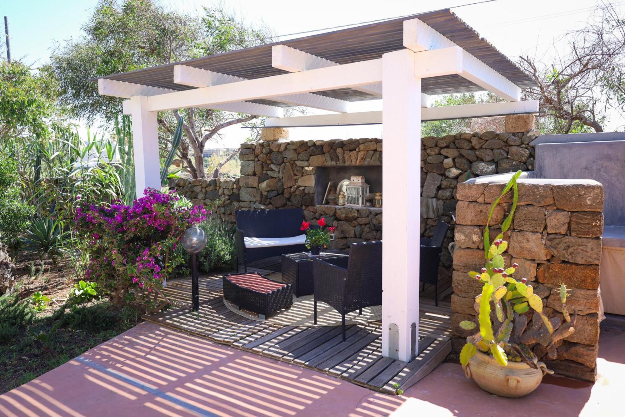 פנטלריה Cactus B&B Le Casette Di Marilena מראה חיצוני תמונה